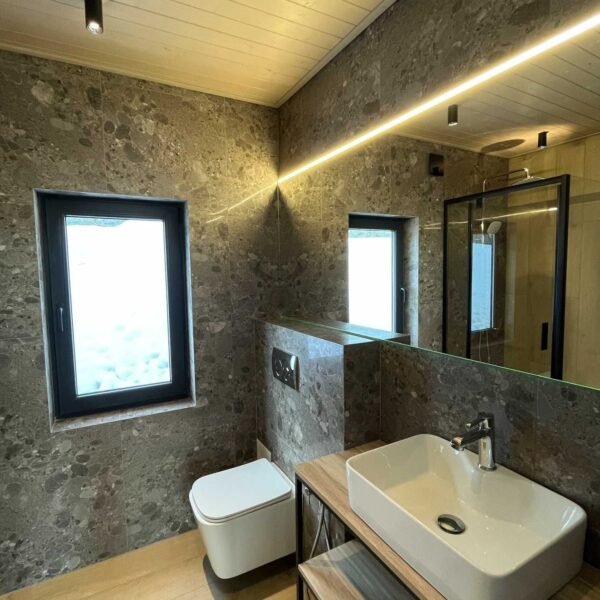 WhatsApp Image 2026-01-04 at 15.56.57 (1)